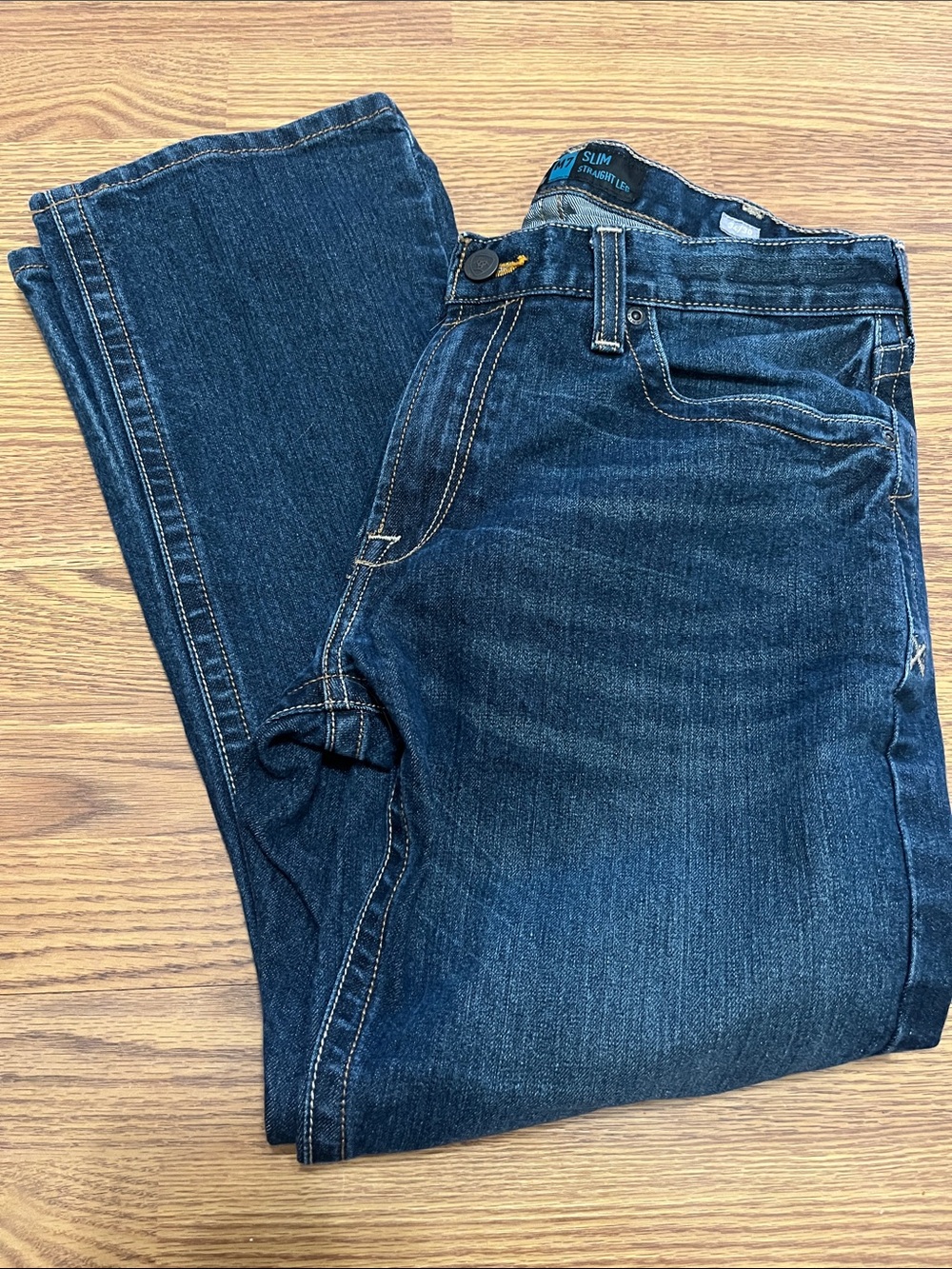 Ariat Men's Slim Straight Jeans in Dark Blue Wash